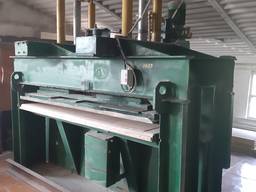 Продам гидравлический пресс для столярного производства