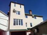 Продам мини гостиницу 116 96 м.кв жилая площадь Алушта Крым - фото 1
