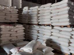 Продам муку высшего и 1-го сорта. Отруби.