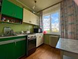 Продам однокомнатную на Сагайдачного. Косметический ремонт. - фото 1