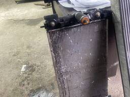 Продам основной радиатор для двигателя 2,4. Снят с Buick Regal 2013 года (Бьюик Регал)