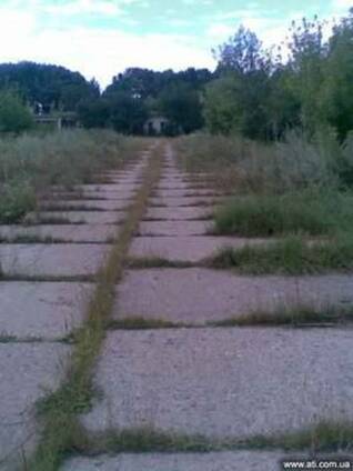 Продам плиты дорожные б.у