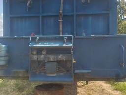 Продам полупричіп трьохосний.