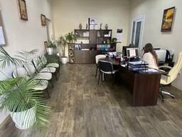 Продам. Помещение 78 м. кв. центр. ул. Лазаря Глобы (Серова)