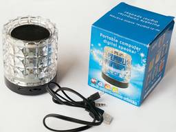 Продам портативную колонку MP-3 с радио. Новая.