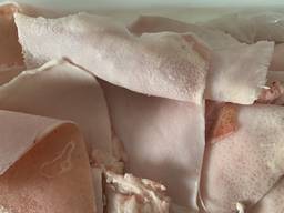 Продам шкуру свиную