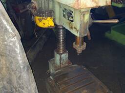 Продам свердлильний верстат 2М112