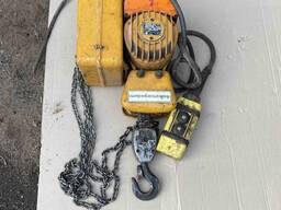 Продам тельфер електро ланцюговий Болгарський вантажопідйомність 500 кг.