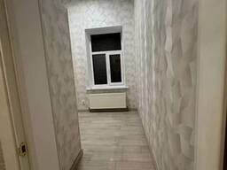 Продам трикімнатну квартиру в центрі міста