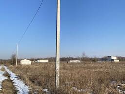 Броварской р. н с. Летки20сот. Два фасада.