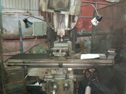 Продам вертикально-фрезерный станок ВМ127 (аналог 6Р13)