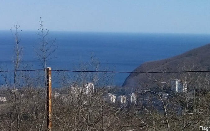 Продам зем.участок 11 сот. под застройку Лавровое Алушта,