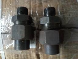 Продаём штуцер в сборе 295.012(на рабочую камеру)