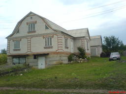 Продаю Будинок, сарай з погребом і земельну ділянку 0,25 га