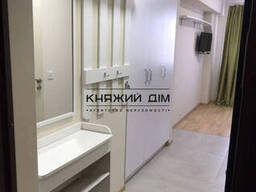 Продаж 1-кімнатної квартири-студіо ЖК Smart House, м. Берестейська, код 21147219