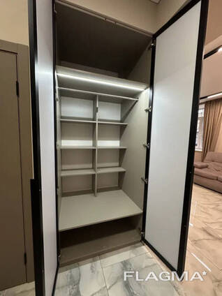 Продаж 3 кімнатної квартири в центрі з ремонтом м. Кропивницький