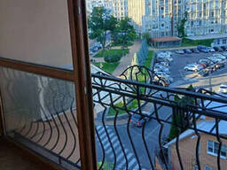 Продаж 3к квартири 140 кв. м на вул. Григорія Сковороди