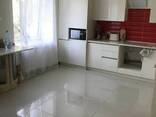 Продаж 4к квартири 160 кв. м на вул. Петра Батьківського - фото 1