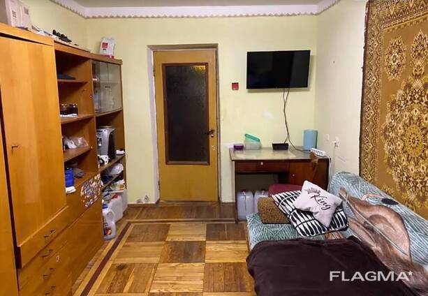 Продаж 5 кімнатної квартири, 100 м. кв. , вул Митрополита Шептицького