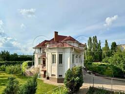 Продаж будинку, 420 кв. м. , 13 соток, район «Світанок»