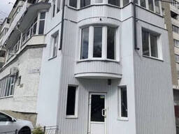 Продаж комерційного приміщення, 226 кв.м, вул. Торговиця