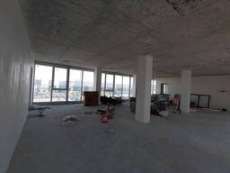 Продаж комерційного приміщення по вул.Морозенка