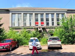 Продаж комерційної будівлі вул. Тбіліська, 2