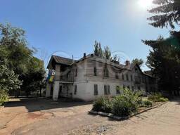 Продаж окремо розташовану 2-х поверхову будівлю, Покровський р-н.
