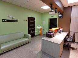 Продаж окремої сучасної офісної будівлі