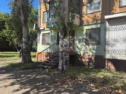 Продаж приміщення, вул. Соборності, 63