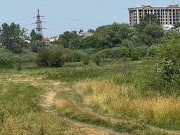 Продаж земельної ділянки під житлову забудову, площа 0.083 Га