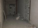 Продажа фасадного помещ. под коммерцию район Мытница 113 м2 - фото 2