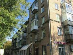 Продажа нежилого фасадного помещения с арендаторами. Готовый