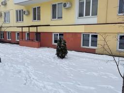 Продажа! Помещение, Высокий цоколь с окнами, новострой!