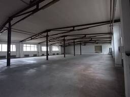 Пропонуємо в оренду автономну будівлю площею 453 м².