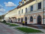 Пропоную новий будинок в самому центрі міста - фото 2