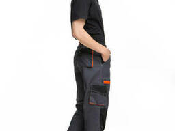 Брюки с лампасами