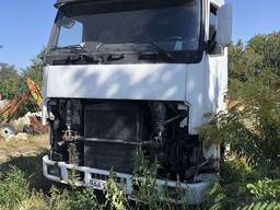 Радиатор Вольво 12 радиатор интеркулер Вольво 12 . Киев