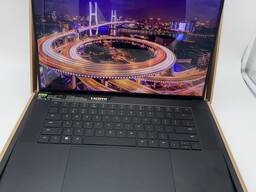 Razer Blade 16 RZ09-0509 16 i9-14900HX 2,2 ГГц 16 ГБ ОЗУ 1 ТБ SSD GeForce RTX 4070
