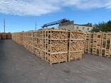 Ready supply certified ISO A1, A2 pellets, Split Firewood logs 25-30cm, Wood pallets - фото 6