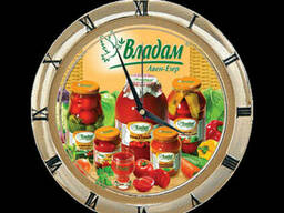 Реклама на настінному годиннику