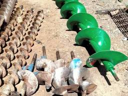 Ремонт шнеков жатки New Holland комбайна