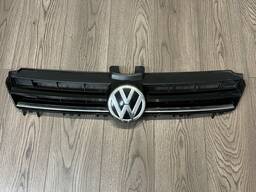 Решетка радиатора VW Golf 7 Volkswagen 7 от2017-2024гг 5GM853653A есть царапина скраю ( по