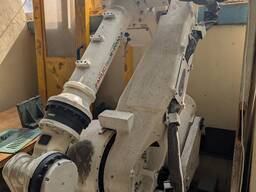 Робот Fanuc robot R-2000iA (2001р. в)