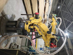 Робот-маніпулятор FANUC M-900iB/280L, 6-осьовий, 280 кг.
