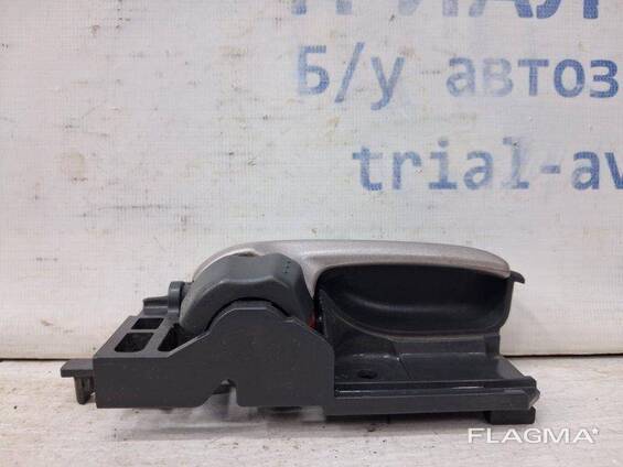 Ручка дверей внутрішня права Suzuki SX4 1 2.0 Бензін J20A 2006 (б/у)