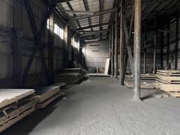 Сдам в аренду склад на Правом берегу