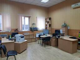 Сдаются в аренду или продаются офисные помещения