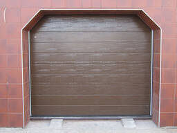 Секційні гаражні ворота Hormann. Автоматичні ворота у гараж. "єВідновлення"