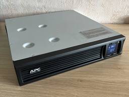 Серверний ДБЖ APC Smart UPS 2000 SMC2000I-2U